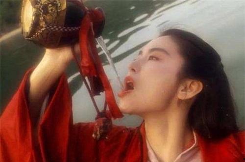 刘华强吃瓜跳舞,娱乐圈新潮流？