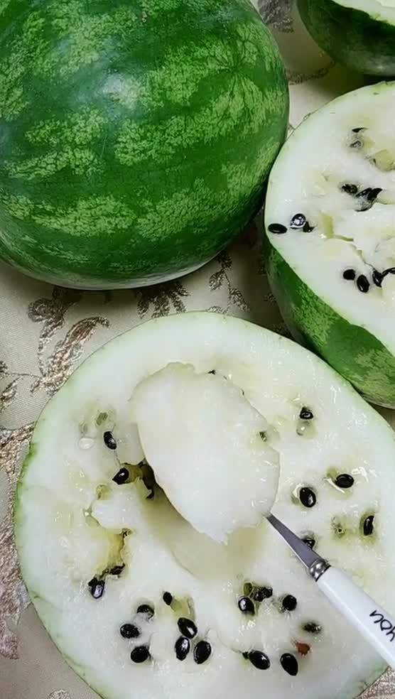 东北吊瓜咋吃,解锁美味食用指南